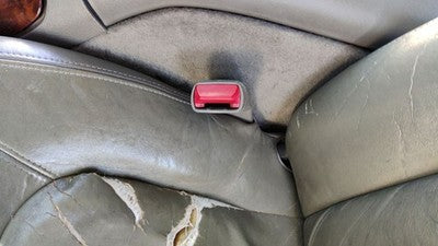 1998-2001 Olds Bravada Driver Left Front Seat Belt Buckle Receiver Pewter 922