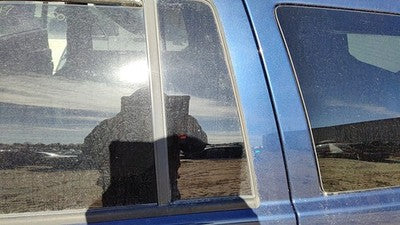 99-04 Grand Cherokee Driver Left Rear Vent Window Back Door Glass With Frame