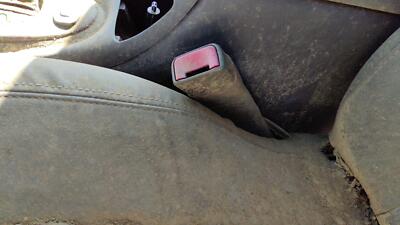 00-02 Oldsmobile Intrigue Driver Left Front Seat Belt Buckle Receiver Gray 142
