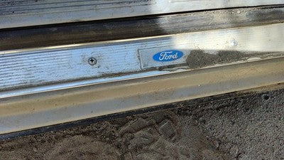 85 Grand Marquis Passenger Right Front Lower Sill Step Kick Trim Chrome Oem Gray