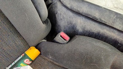 01-02 Silverado 2500 Hd Passenger Right Front Seat Belt Buckle Receiver Graphite