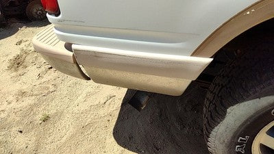 1993 Ford Explorer Passenger Right Rear Moulding On Quarter Panel Oem White
