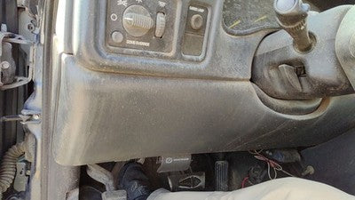 00-01 Sierra 2500 Lower Dash Under Column Knee Bolster Trim Panel Graphite 12D