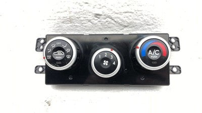 2005-2009 Hyundai Tucson Temperature Control Module In Dash Heater Ac Head Unit
