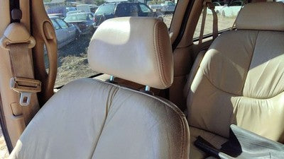 1998 Town & Country Pair Of Headrests Oem Left Right Set Front Seat K5 Camel Lh