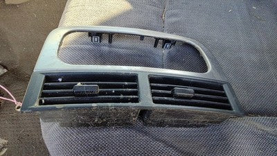 2001 Jeep Grand Cherokee Trim Bezel Around Radio Surround Dash Panel Oem