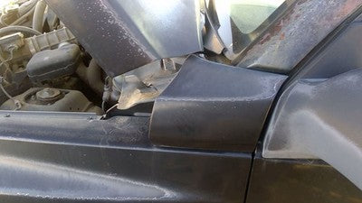 1996 Geo Tracker Driver Left Upper Moulding From Fender Oem Trim Strip Black