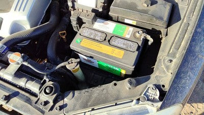 2001-2005 Hyundai Xg350 Complete Battery Box Mount Tray With Hold Down Oem 3.5L
