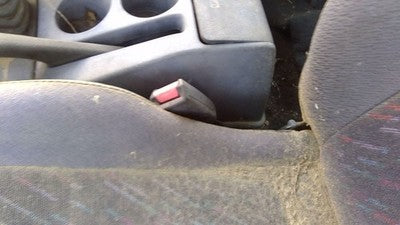 1996 Geo Tracker Driver Left Front Seat Belt Buckle Receiver Oem Black
