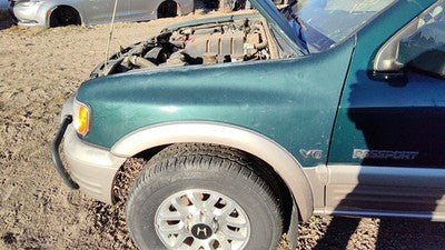 1998-2002 Honda Passport Driver Left Front Fender Oem Hgm Huntsman Green Hail