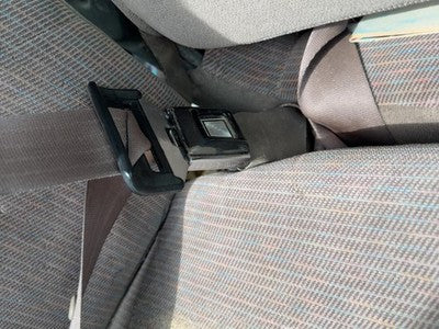 92-97 Ford F250 Passenger Right Front Seat Belt Buckle Receiver Oem Brown Rk