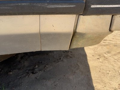 1986 Olds 88 Passenger Right Moulding From Fender Oem Trim Strip Silver