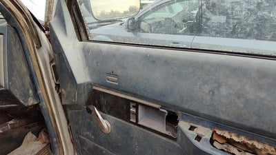91 Chevy Silverado 1500 Passenger Right Front Door Trim Panel Manual Window Blue