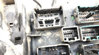 2002-2005 Dodge Ram 1500 Bcm Body Control Module Computer Oem 56051036Af