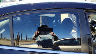 2007-2012 Nissan Sentra Passenger Right Rear Side Window Door Glass Oem Back