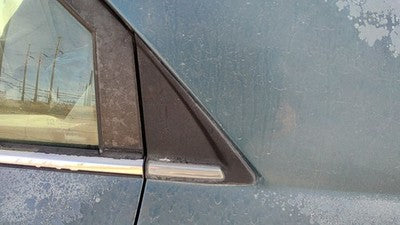 2006 Hyundai Sonata Driver Left Rear Moulding On Quarter Panel Oem