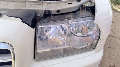 2008-2010 Chrysler 300 Driver Left Head Light Oem Front Lamp With Bracket