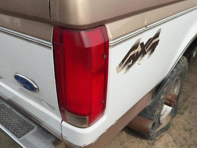 1987-1997 Ford F250 Passenger Right Tail Light Brake Lamp Oem Rear E9Tz13404C