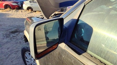 2007-2011 Ford Expedition Driver Left Side Mirror Door Mounted Oem Ua Black