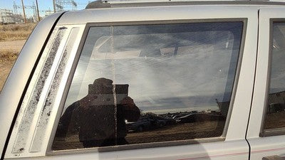 93-98 Jeep Grand Cherokee Passenger Right Rear Quarter Glass Back Side Window
