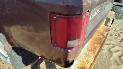1973-1991 Gmc Sierra C3500 Driver Left Tail Light Brake Lamp Oem Rear 05965772