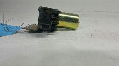 1998 Olds Cutlass Driver Side Left Power Lock Actuator Mechanism Oem