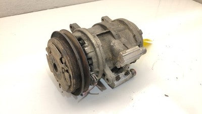 1983-1989 Ford Van E150 Ac Compressor Air Conditioner Pump Assembly Oem 5.8L