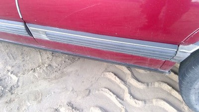 1990 Olds Eighty Eight Driver Left Rear Moulding From Door Oem Back Trim Strip
