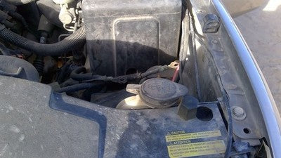 2000-2006 Chevy Tahoe Windshield Washer Fluid Reservoir With Pump Oem Wiper Tank