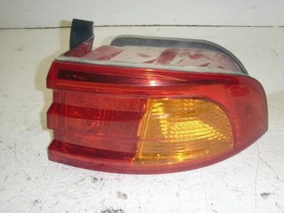 2001-2002 Kia Optima Passenger Right Tail Light Brake Lamp Oem Rear 924213C020