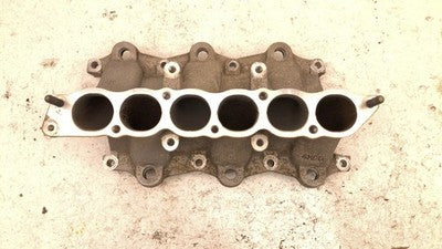 2005-2009 Hyundai Tucson Lower Intake Manifold With Bolts Hardware Oem 2.7L