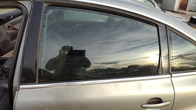 1998-2005 Vw Passat Driver Left Rear Side Window Door Glass Oem Back 3B5845026