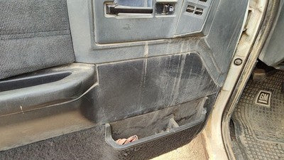 1993 Chevy S10 Blazer Driver Left Front Door Trim Panel With Master Switch Black