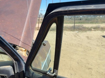 78-86 D150 Passenger Right Front Vent Window Small Door Glass With Frame Oem