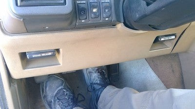 1990-1995 Chevy Astro Lower Dash Under Column Knee Bolster Trim Panel Oem Tan