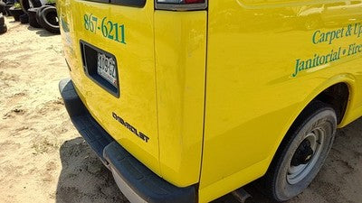 2002 Express Van 2500 Passenger Right Rear Moulding On Quarter Panel Oem Yellow
