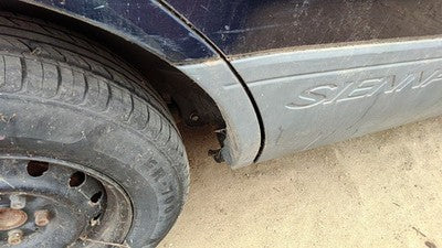 2001 Toyota Sienna Passenger Right Rear Moulding On Quarter Panel Oem Blue 8Q0