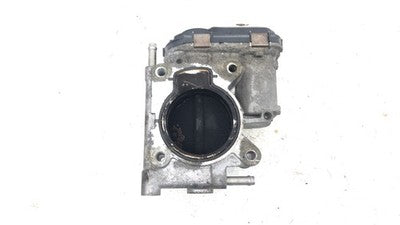 2004-2005 Mazda 3 Throttle Body Valve Oem With Sensors 2.3L L32113640f