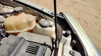 07-09 Chevy Equinox Windshield Washer Fluid Reservoir With Pump Oem Wiper Tank