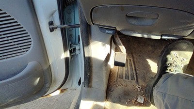 1999 Ford F150 Driver Left Lower Kick Trim Panel Oem Gray C2