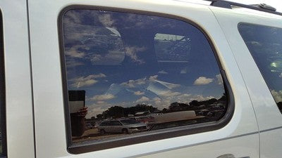2007-2014 Chevy Tahoe Driver Left Rear Side Window Door Glass Oem Back 15175401