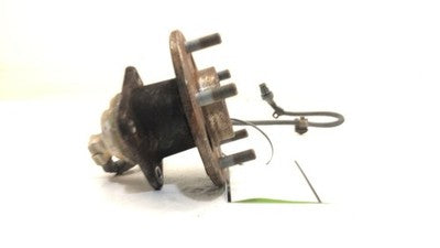 1997-2005 Chevy Venture Rear Spindle Stub Wheel Hub With Speed Sensor Wire Oem