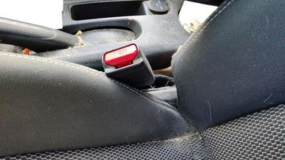 2016-2019 Nissan Versa Driver Left Front Seat Belt Buckle Receiver Charcoal G
