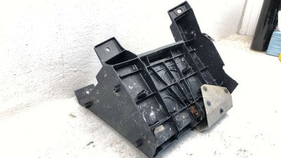 2003-2009 Dodge Ram 2500 Passenger Right Battery Mount Tray Oem 5.9L Cummins