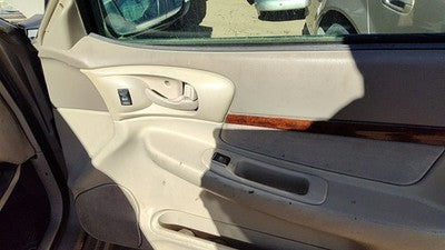01-05 Impala Passenger Right Front Door Trim Panel With Switches Neutral 52D