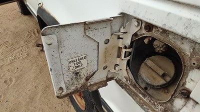 1993 Chevy S10 Blazer Fuel Tank Door With Hinge Gas Lid Oem Filler White