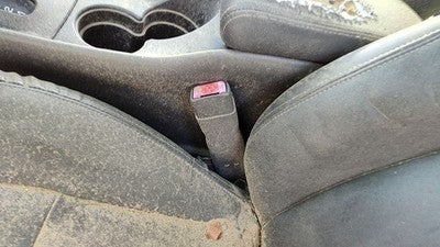00-05 Pontiac Bonneville Driver Left Front Seat Belt Buckle Receiver Pewter 932