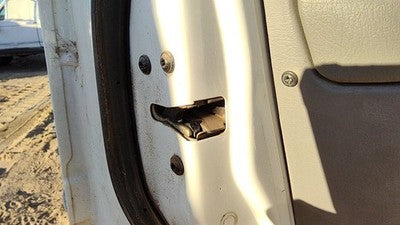 2000 Ford Taurus Driver Left Front Door Latch With Rods/cables Oem