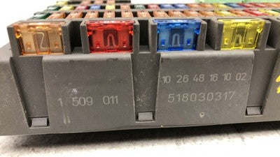 2003 Bmw Mini Cooper Cabin Fuse Box Oem Dash Panel 518030317