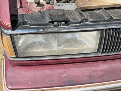 1987-1990 Olds 88 Passenger Right Head Light Oem Front Lamp 22530640